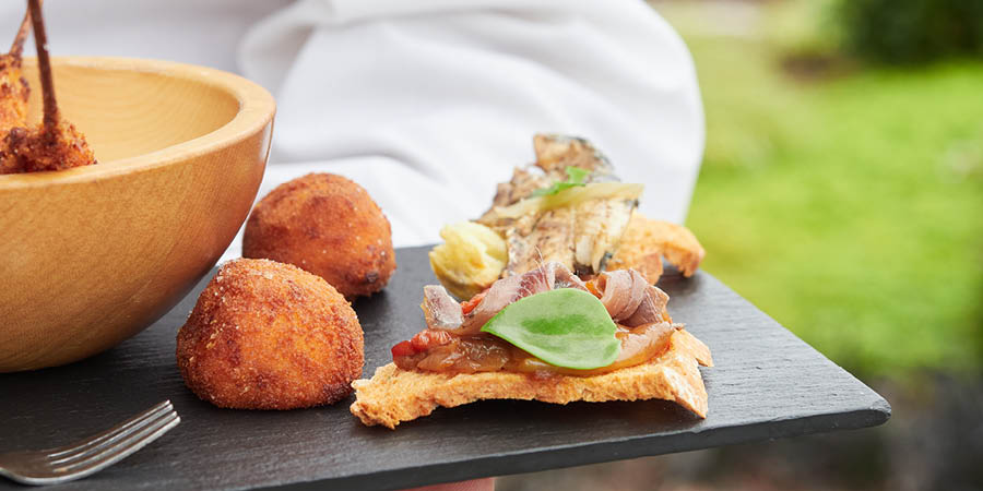 Excellent regional cuisine in exceptional spaces